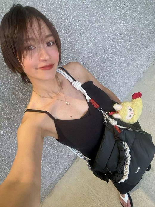 Topologie Besace云朵水桶包 商品图5