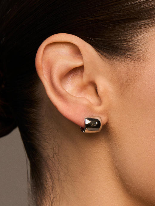 订购8周到｜Lili Claspe-Harper Wide-银色 耳钉［美国设计师］ 商品图2