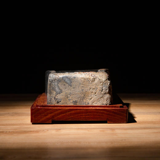 吴昌硕先生同款“赤乌七年”古砖砚 商品图5