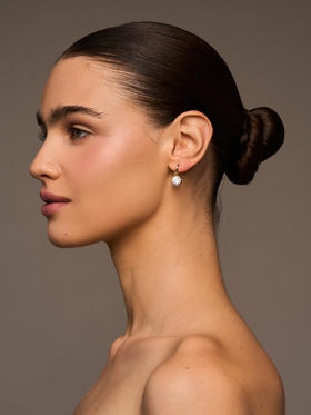 北京仓｜Lili Claspe-Grande Celeste Charm-金色 锆石 耳环［美国设计师］