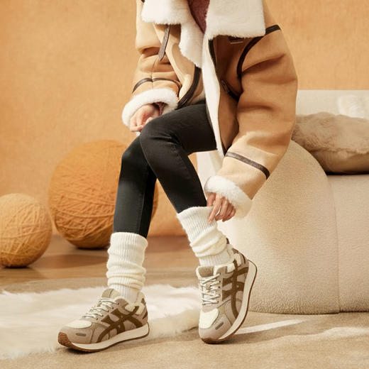 西村名物2025年冬季新款厚底防滑舒适毛绒内里保暖运动鞋德训鞋毛毛鞋T25DM40021 商品图1