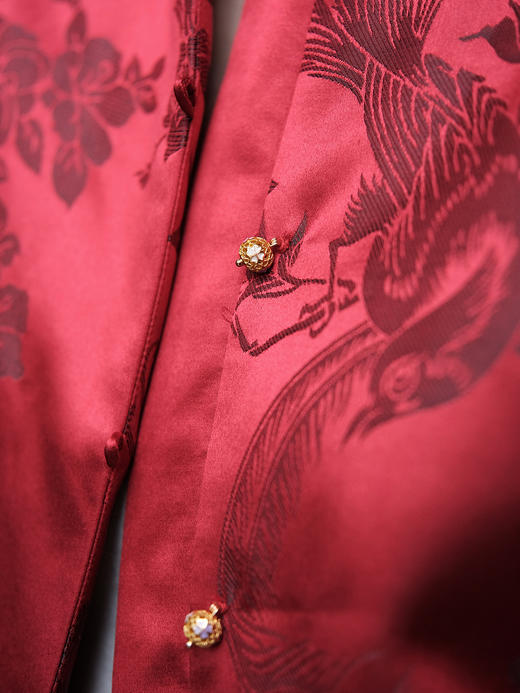 盛唐婧 | 新中式软缎提花驼鸟毛对襟外套-红色 商品图5