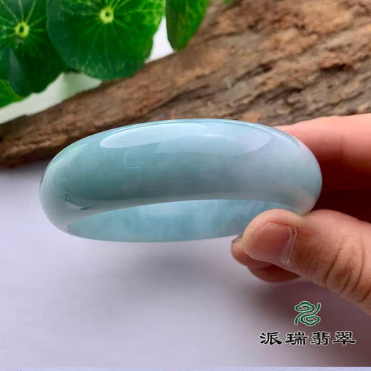 派瑞翡翠 翡翠手镯 糯种 绿色 商品图3