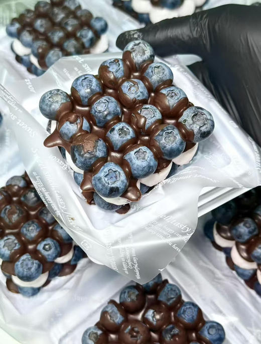 预售周五出，蓝莓黑巧板砖 商品图12