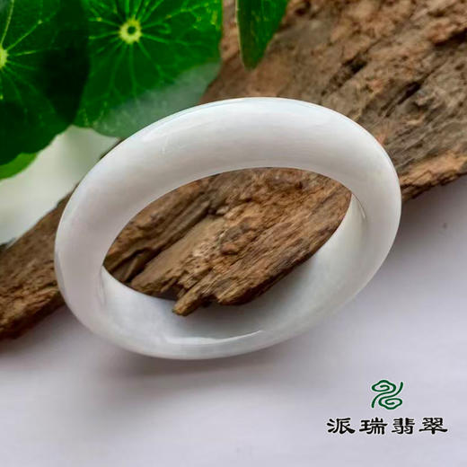 派瑞翡翠 翡翠手镯 贵妃 糯种 白色 商品图0
