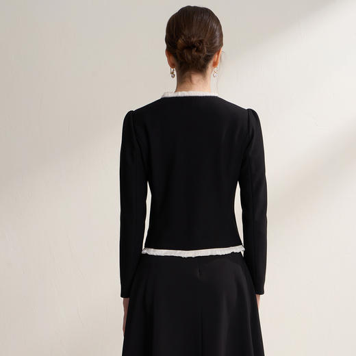 EITIE爱特爱撞色花边领短款修身珍珠扣优雅小香风外套A2603111 商品图4