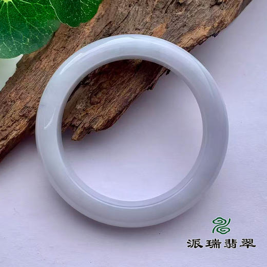 派瑞翡翠 翡翠手镯 糯种 浅紫色 商品图3