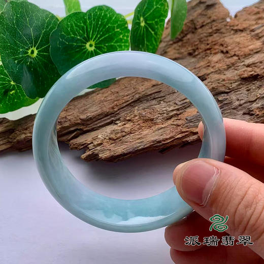 派瑞翡翠 翡翠手镯 糯种 绿色 商品图1