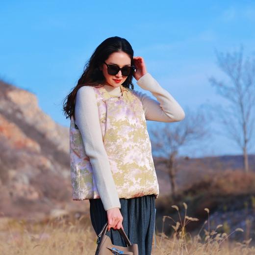  【2026东衣作】春逐•新中式羽绒马甲（24803154碧影红妆） 商品图2