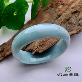 派瑞翡翠 翡翠手镯 糯种 绿色