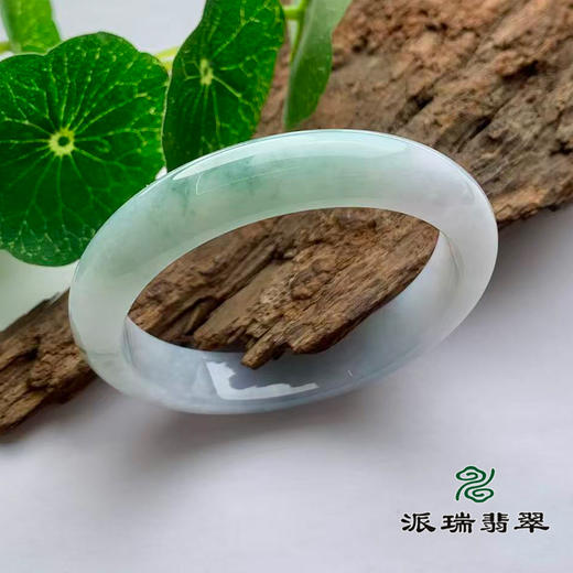 派瑞翡翠 翡翠手镯 糯种 飘花 商品图0