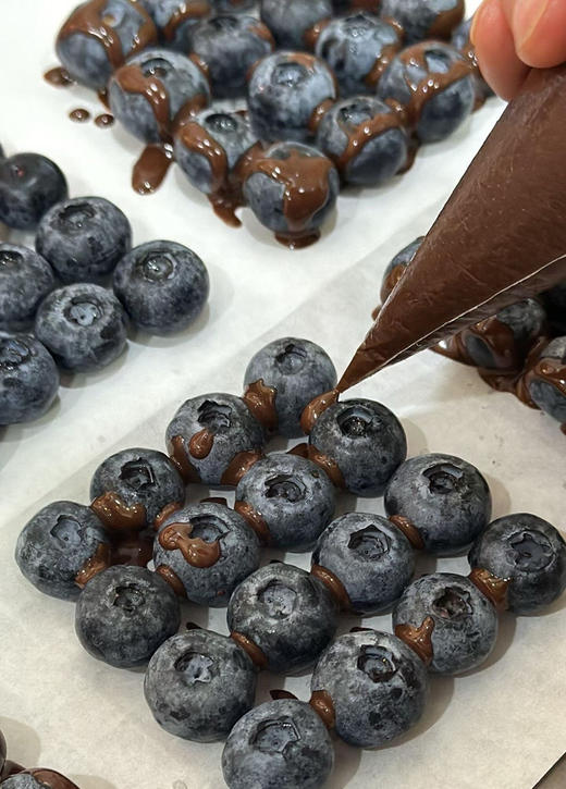 预售周五出，蓝莓黑巧板砖 商品图7