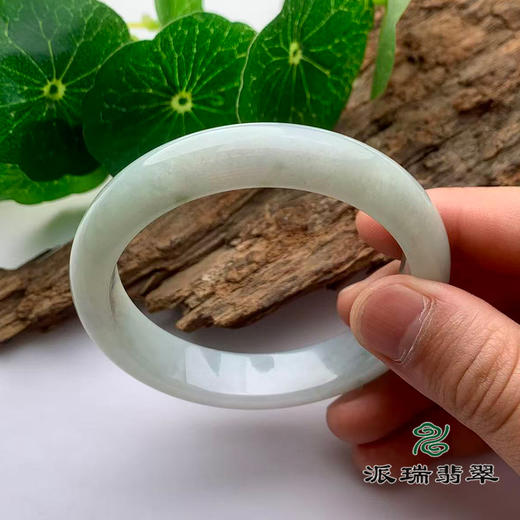 派瑞翡翠 翡翠手镯 糯种 油青色 商品图3