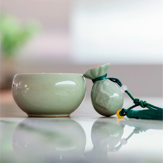 羽诗制造出品 喜乐满杯越窑青瓷罗汉杯弥勒福袋乐挂件文创礼盒套装 商品图1