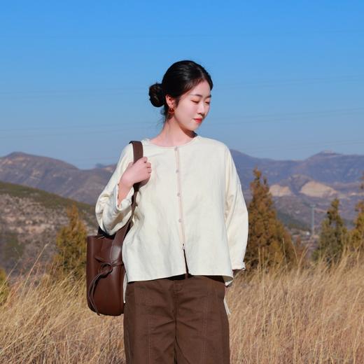 【抖音专属】新中式衬衣（24710632凝脂-结缘款） 商品图3