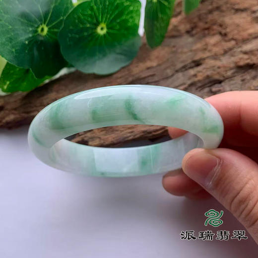 派瑞翡翠 翡翠手镯 糯种 绿色 商品图2