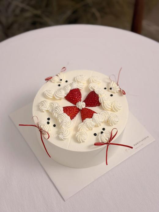 草莓小狗奶油蛋糕 商品图4