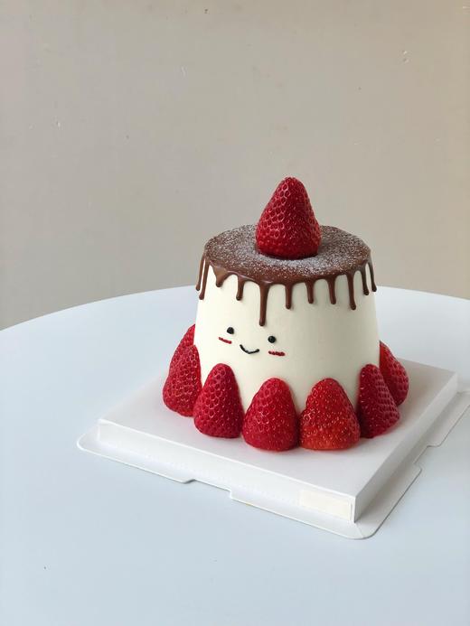 草莓小可爱戚风蛋糕 商品图1