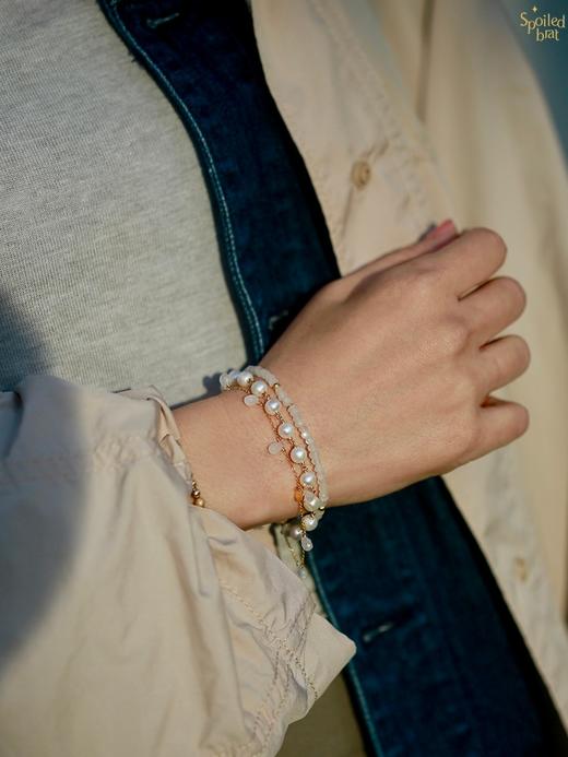 SpoiledBrat Jewelry三层珍珠月光石手链 商品图1