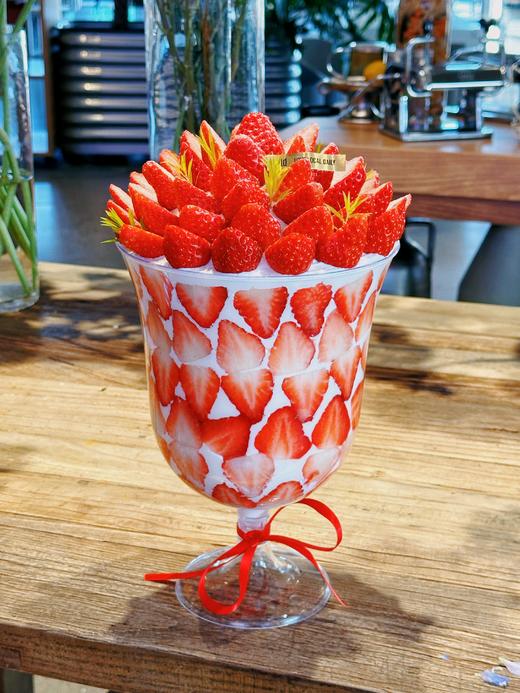 巨无霸草莓冠军杯 商品图1