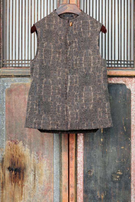 盛唐牡丹 | 饕餮纹香云纱男士马甲 商品图0