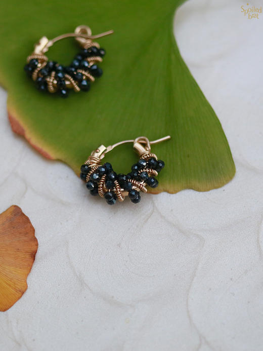 SpoiledBrat Jewelry金色螺旋耳圈系列 | 黑尖晶石款 商品图3