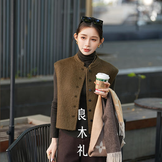 【特价不退换】【部分现货】良木礼羊毛马甲（D25110202F） 商品图3