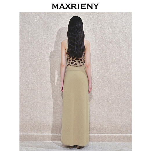 玛克门店发货：MAXRIENY精致日常感毛呢半裙长裙(货号:MC85SK785) 商品图3