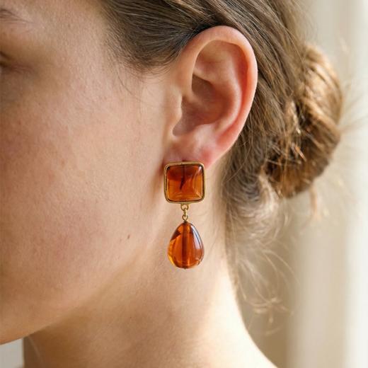 北京仓｜Loulou de la Falaise-PAVES-焦糖棕 方糖水滴 耳环［法国设计师］ 商品图1