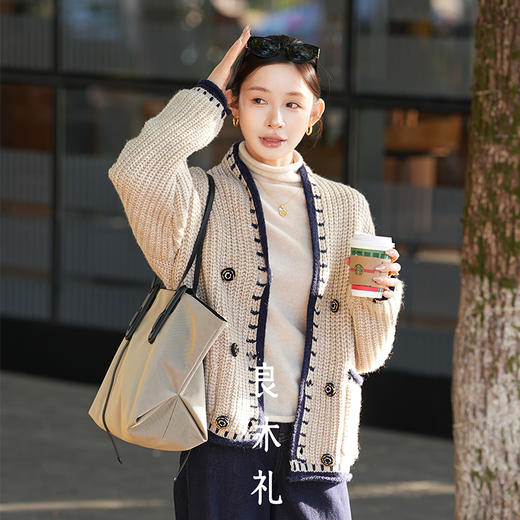 【特价不退换】【预售7天】良木礼绵羊毛开衫（D251102305F) 商品图3