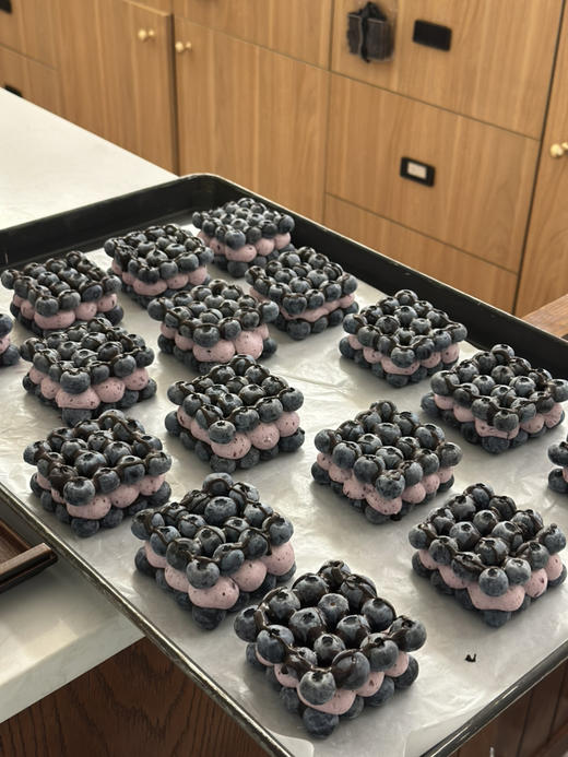 预售周五出，蓝莓黑巧板砖 商品图2