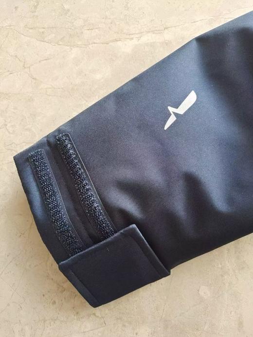 AIGLE艾高冬季新款男士GORE-TEX全压胶加厚款PRIMALOFT棉服 商品图5