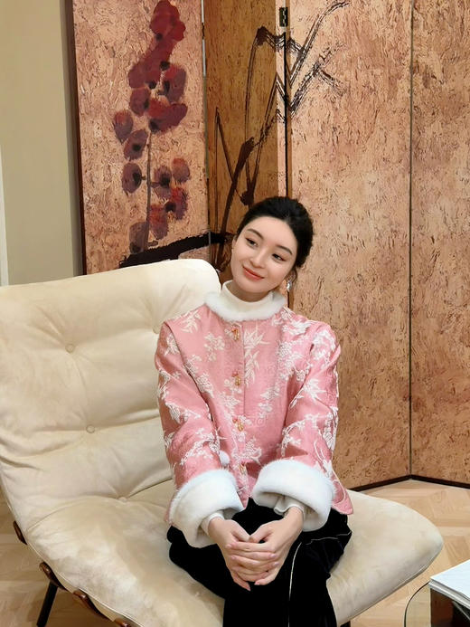 盛唐婧 | 轻奢新中式提花绒拼水貂对襟夹棉外套 商品图3