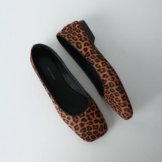 PRETTY RIVER马毛豹纹方头芭蕾鞋 商品图3