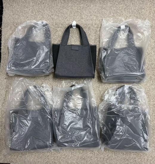 日单的小手提包..非常实用...做工精致..价格完美... 商品图2