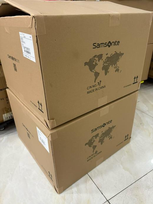新秀丽Samsonite 轻便防水 双肩 中号休闲女背包 商品图2