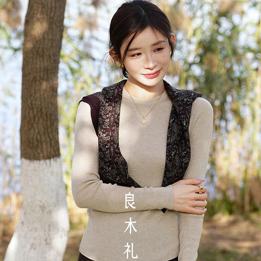 【预售7天】良木礼圆领打底（D251102451F） 商品图2