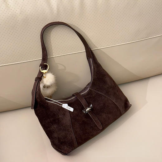 良木礼磨砂牛皮单肩包（挂件）（Q2591624） 商品图0