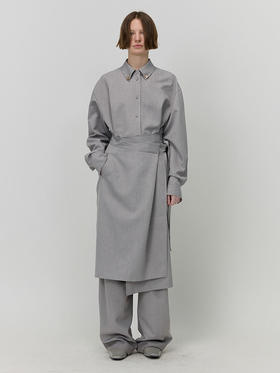 假两件衬衫连衣长裙