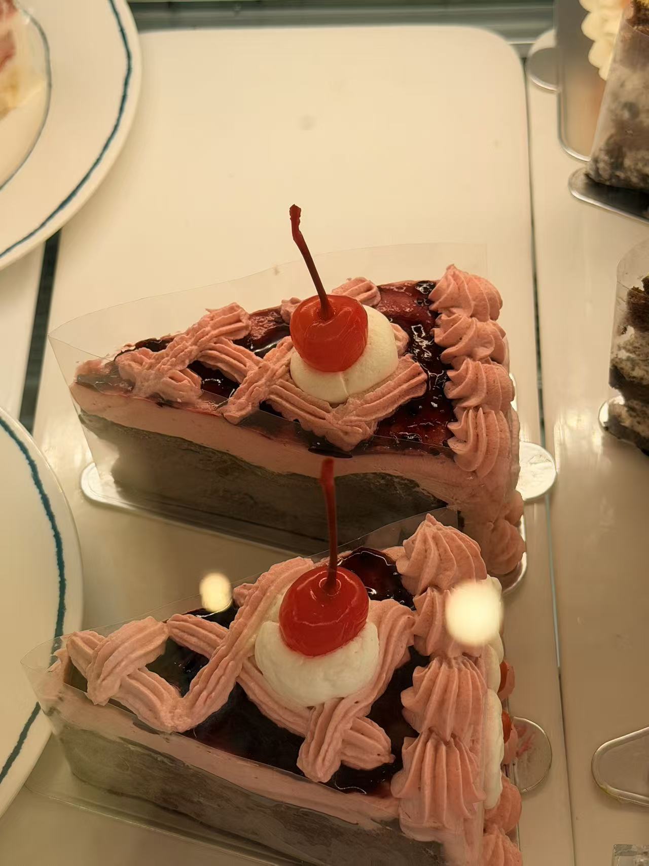 树莓生巧巴斯克