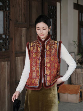 盛唐婧 | 新中式宋锦龙凤穿莲纹夹棉马甲