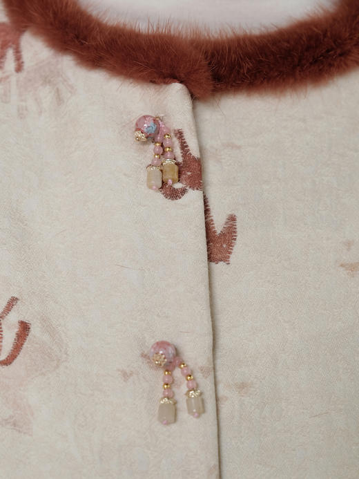 盛唐婧 | 新中式马上有钱纹丝毛夹棉外套-米橙 商品图2