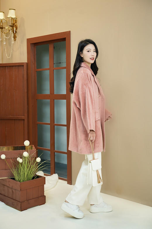 【粉M1L1】臣禾 双排扣苏力羊毛大衣K214080917 商品图2