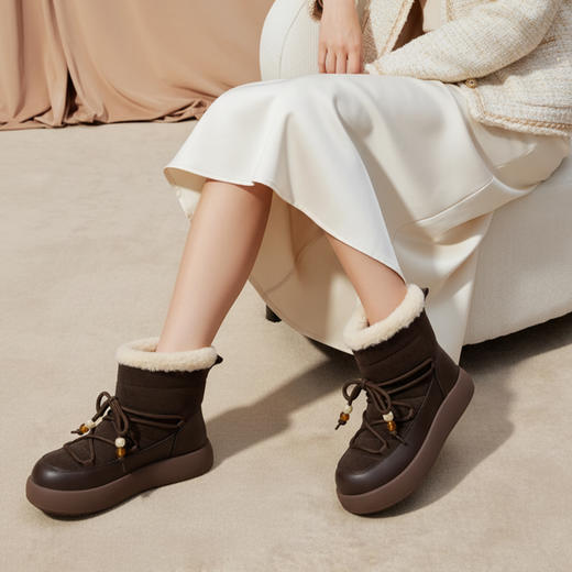 西村名物2025年冬季新款厚底防滑厚绒绑带饱满圆通毛绒内里雪地靴毛毛鞋T25DS40041 商品图1