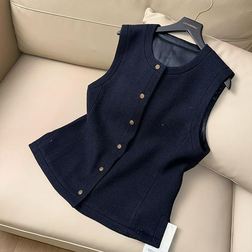 【部分现货】良木礼桑蚕丝羊绒马甲（Q259139） 商品图0