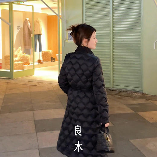 【特价不退换】【部分现货】良木礼长款鹅绒服(腰带）（D251102311） 商品图4