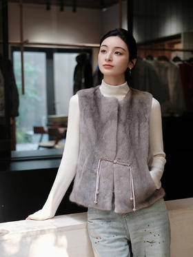 盛唐婧 | 新中式进口水貂盘扣马甲-灰色