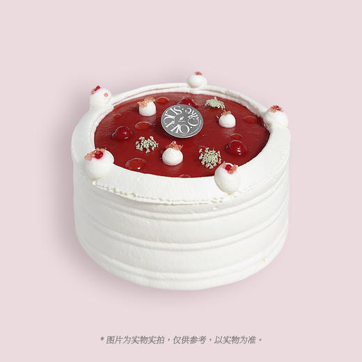 雪地牧歌 | 黑豆乳草莓保加利亚有机玫瑰奶油蛋糕 商品图0