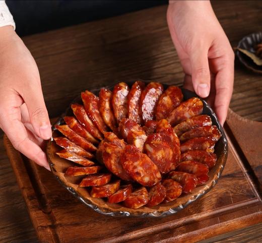 【严选】恩施土家风味 农家自制柴火熏制麻辣味腊香肠 500g/袋 商品图1