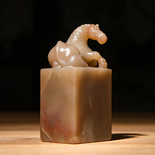 寿山石老料手雕“古骏”方章 商品图9